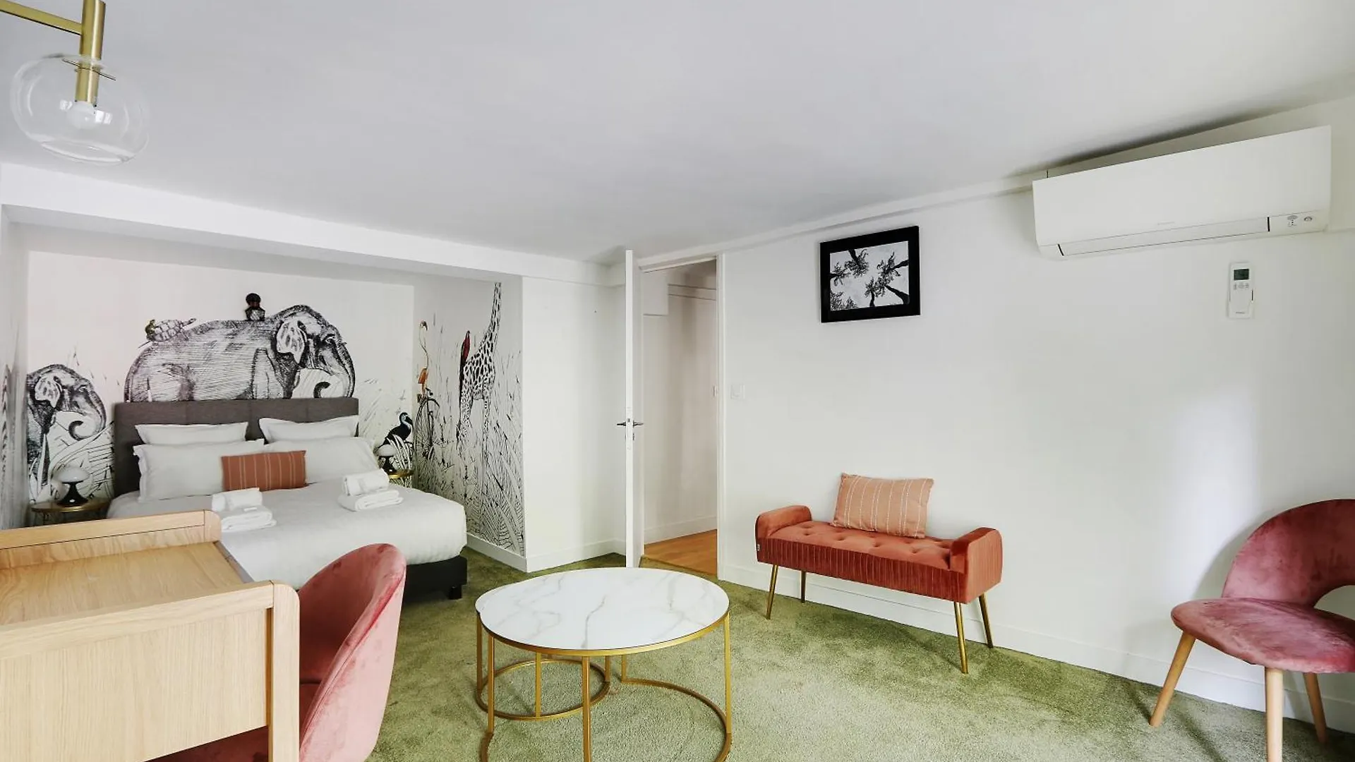 Pick A Flat'S Apartment In Saint-Germain - Rue Du Bac Paris